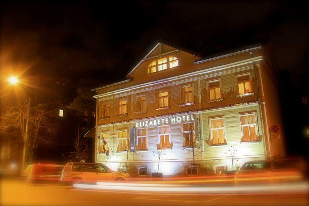 Elizabete Design Hotel Riga Buitenkant foto